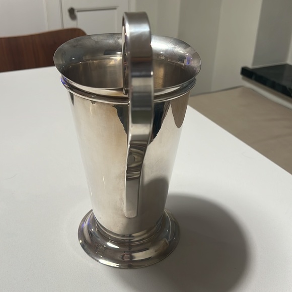 Swid Powell/Robert AM Stern water pitcher - Picture 4 of 11